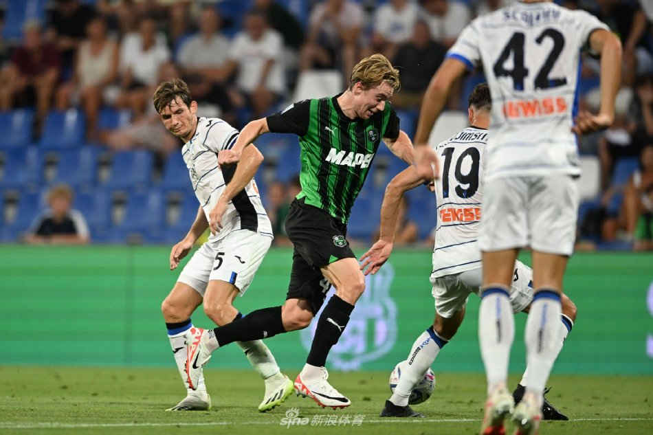 在惨败之下 在惨败之下