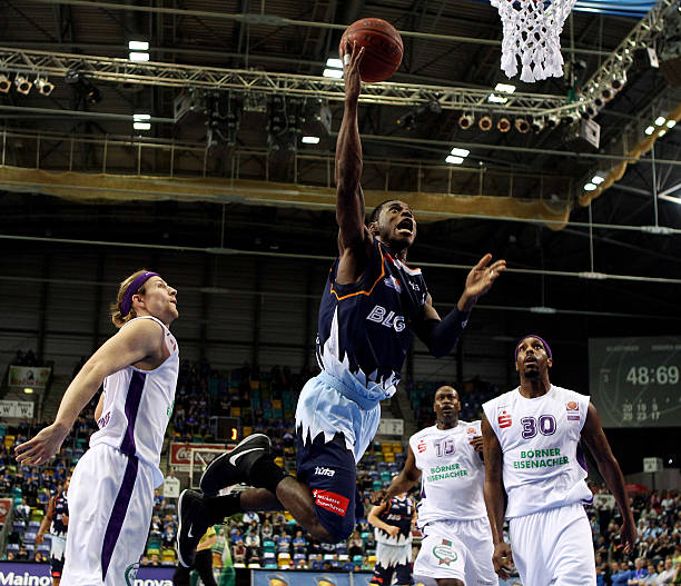 条款或分期 条款或分期