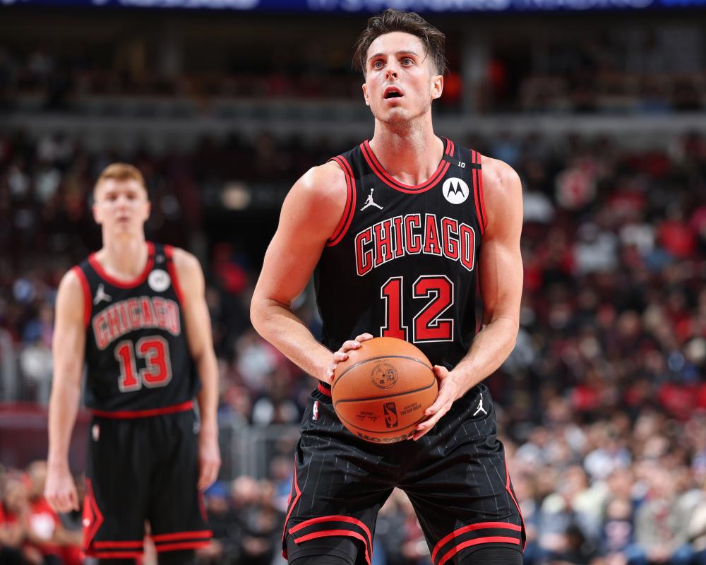 靠少数几人 靠少数几人